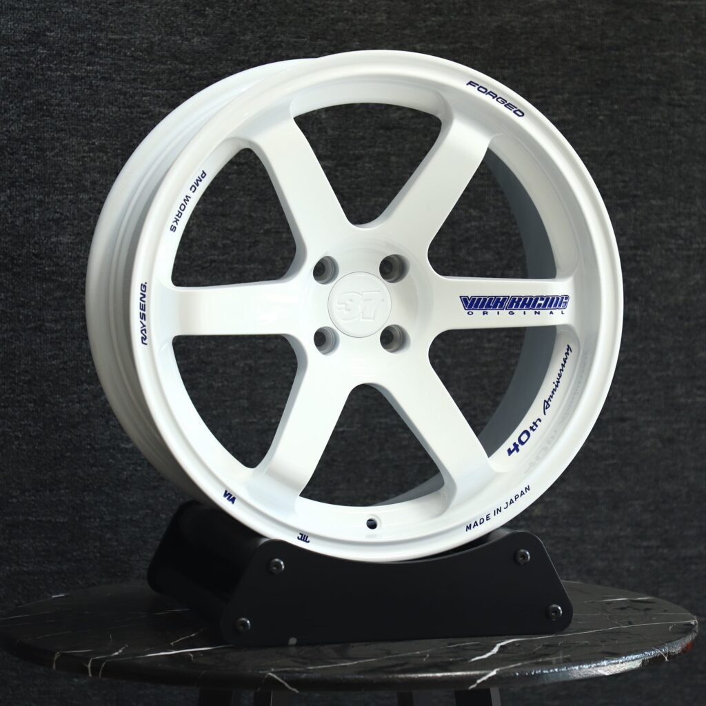 Gloss White 6-Spoke Forged Wheels - Ford Mustang / Chevrolet Corvette Fitment (5-Lug) view 2