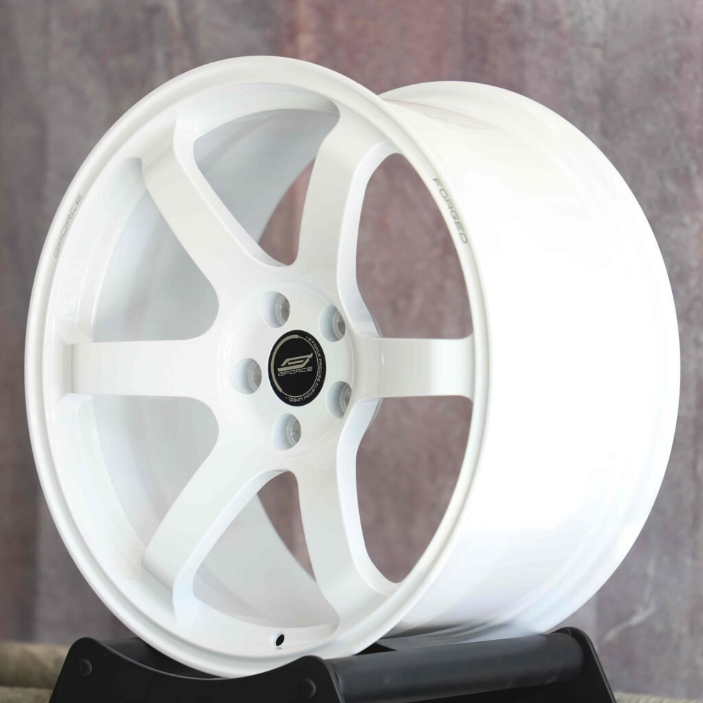 Tesla Model 3 wheels – Gloss White 6-Spoke, lip and barrel detail