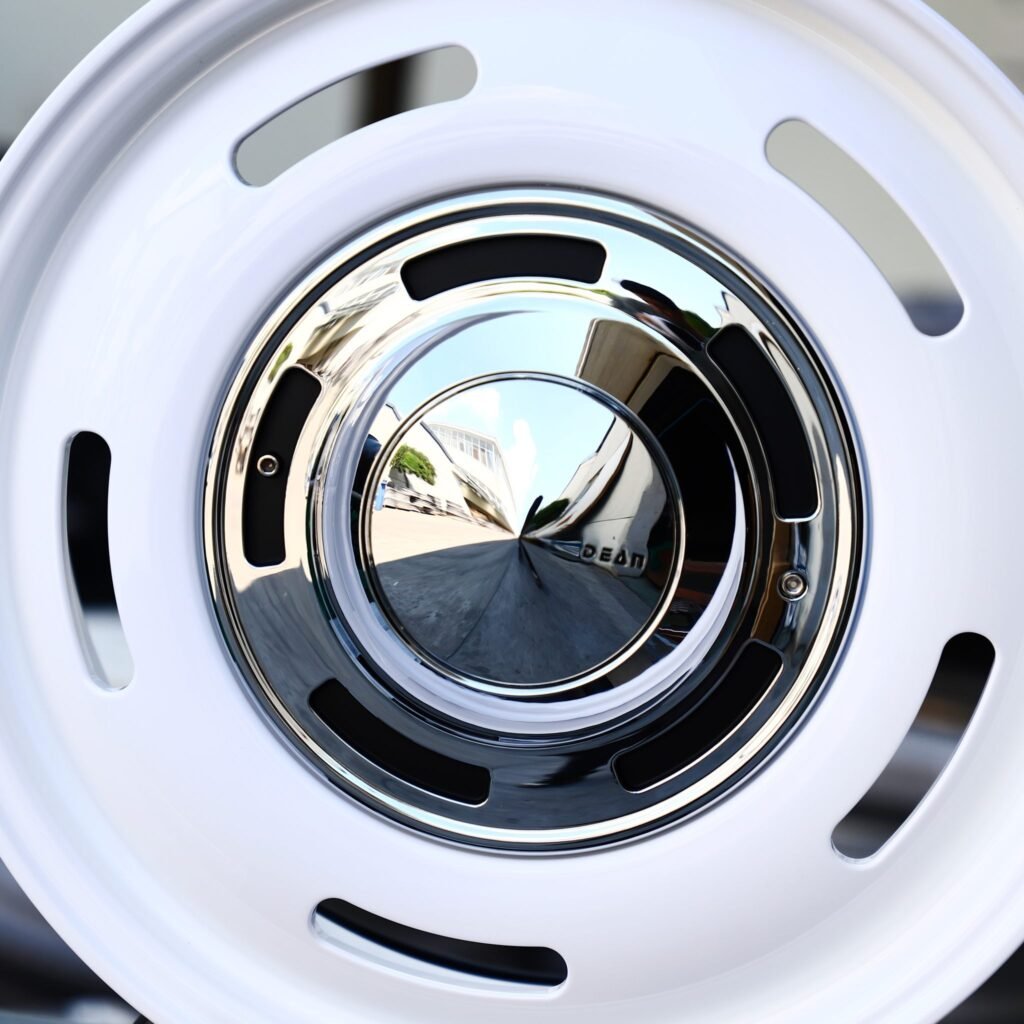 Mercedes-Benz E-Class W213 wheels – Gloss White Full-Face Deep Lip, lip and barrel detail