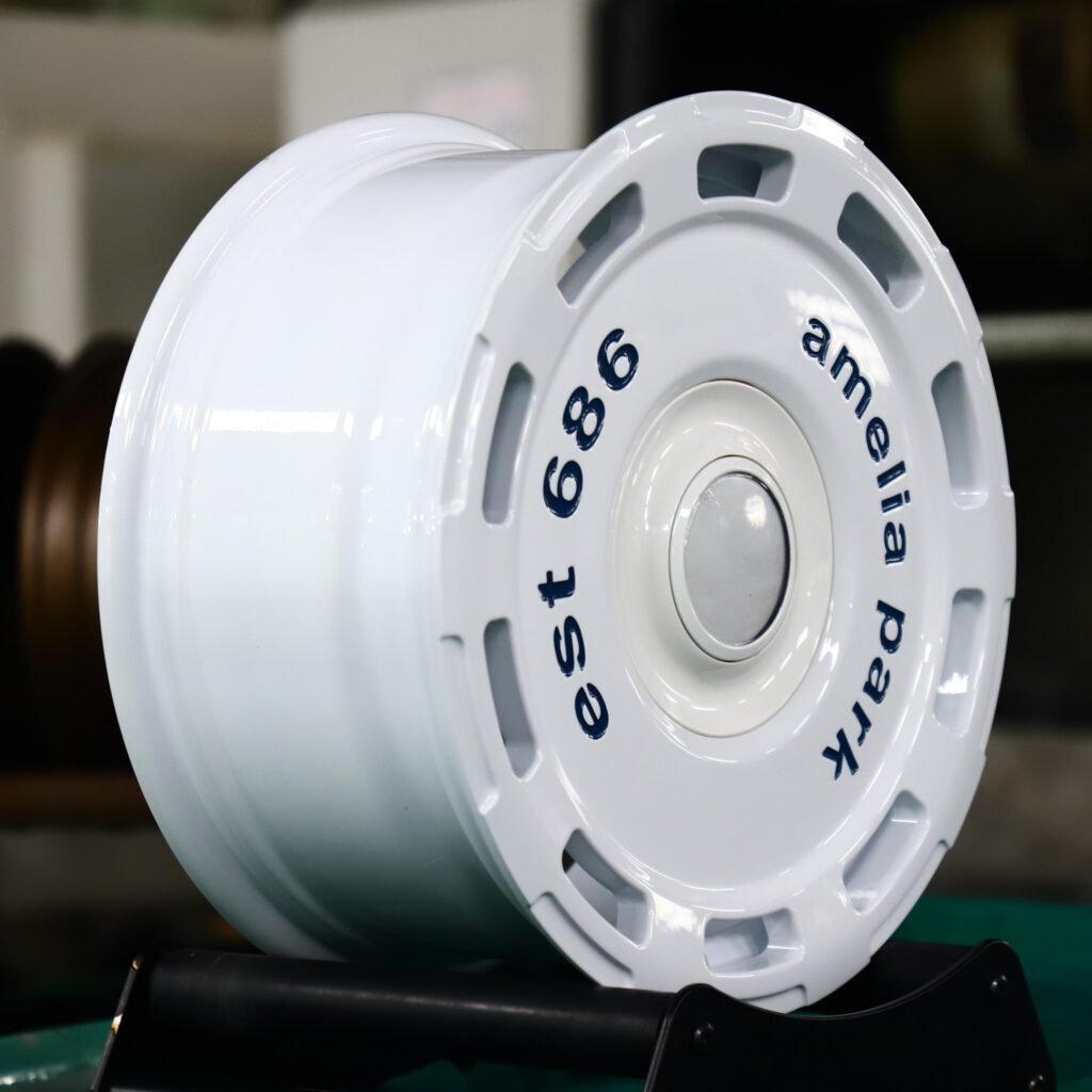 5x130 wheels – Gloss White Full-Face, side view