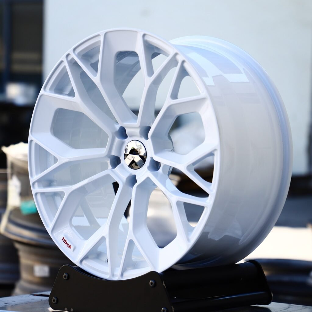 Mercedes-Benz C-Class W206 wheels – Gloss White Petal (Mercedes-Benz OEM-Style), angled view