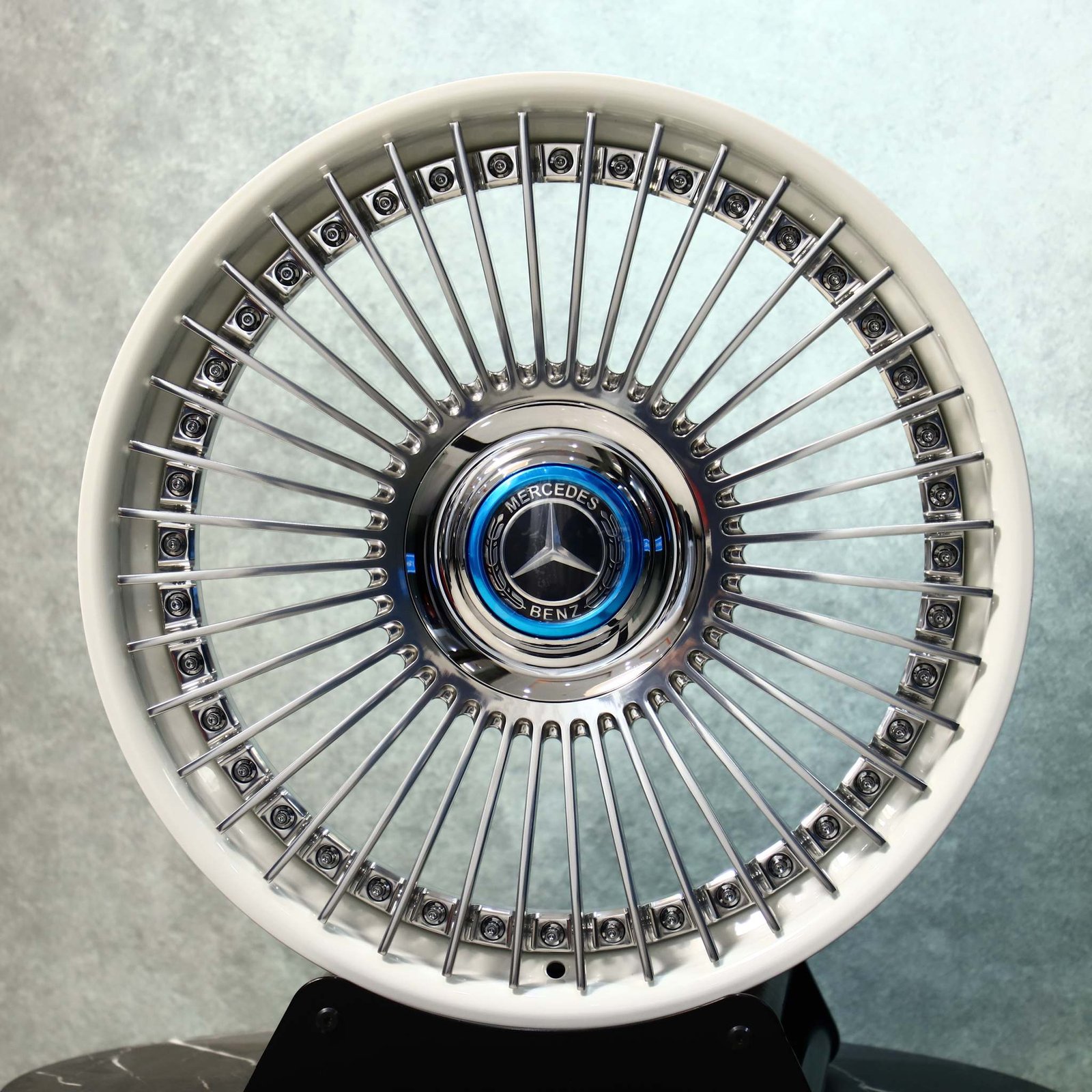 Mercedes-Benz E-Class W213 wheels – Gloss White Wire Mesh 2-Piece Deep Lip (Mercedes-Benz OEM-Style), front view