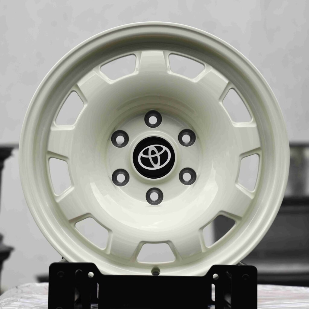 Gloss White Semi-Full-Face 6-Lug Off-Road Forged Wheels – Ford F-150 / Chevrolet Silverado Fitment (6-Lug)