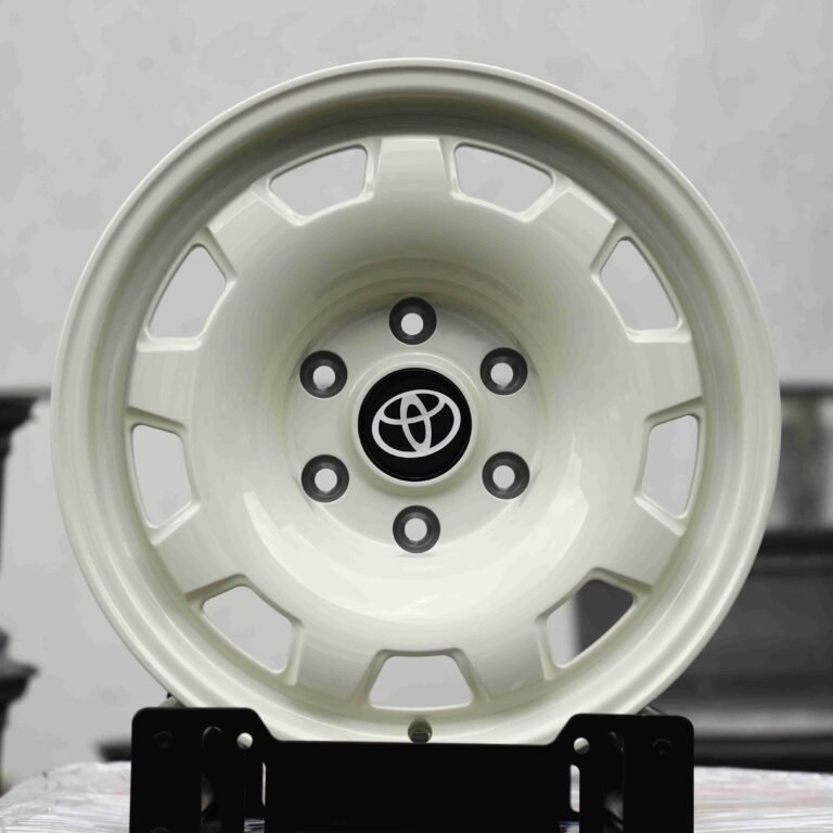 Ford F-150 wheels – Gloss White Semi-Full-Face, front view