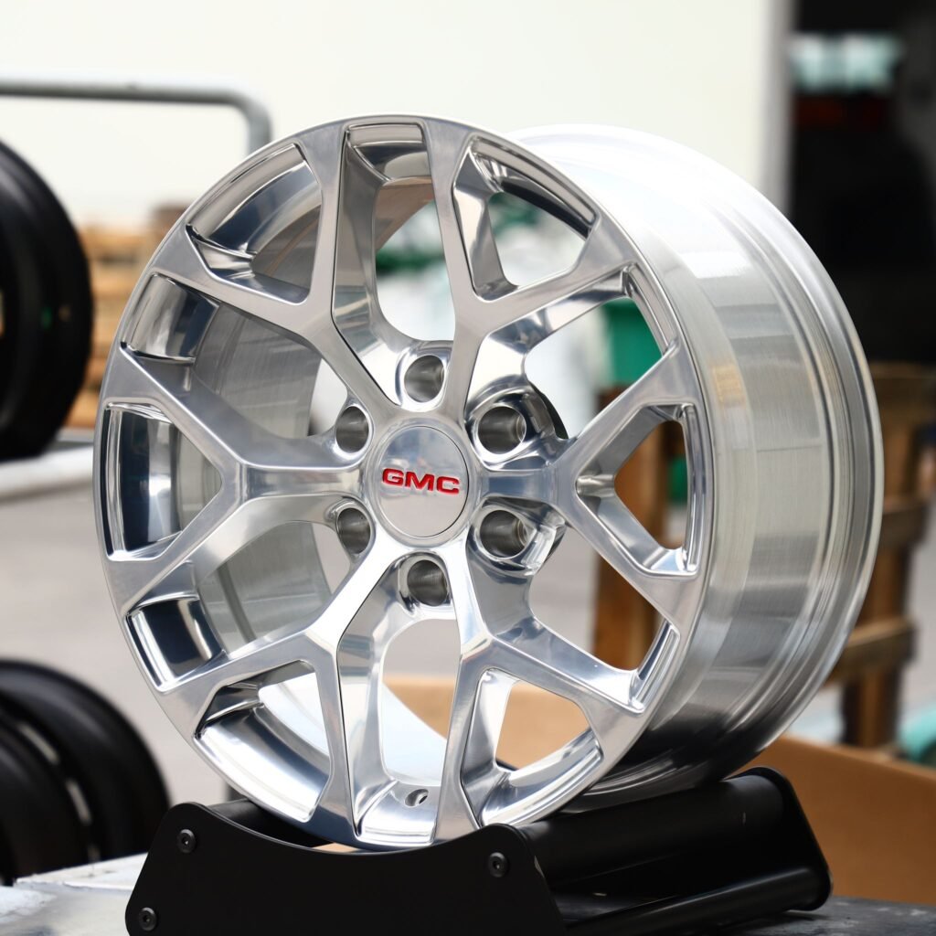 GMC Yukon wheels – Silver 6 Y-Spoke Polished (GMC OEM-Style), angled view