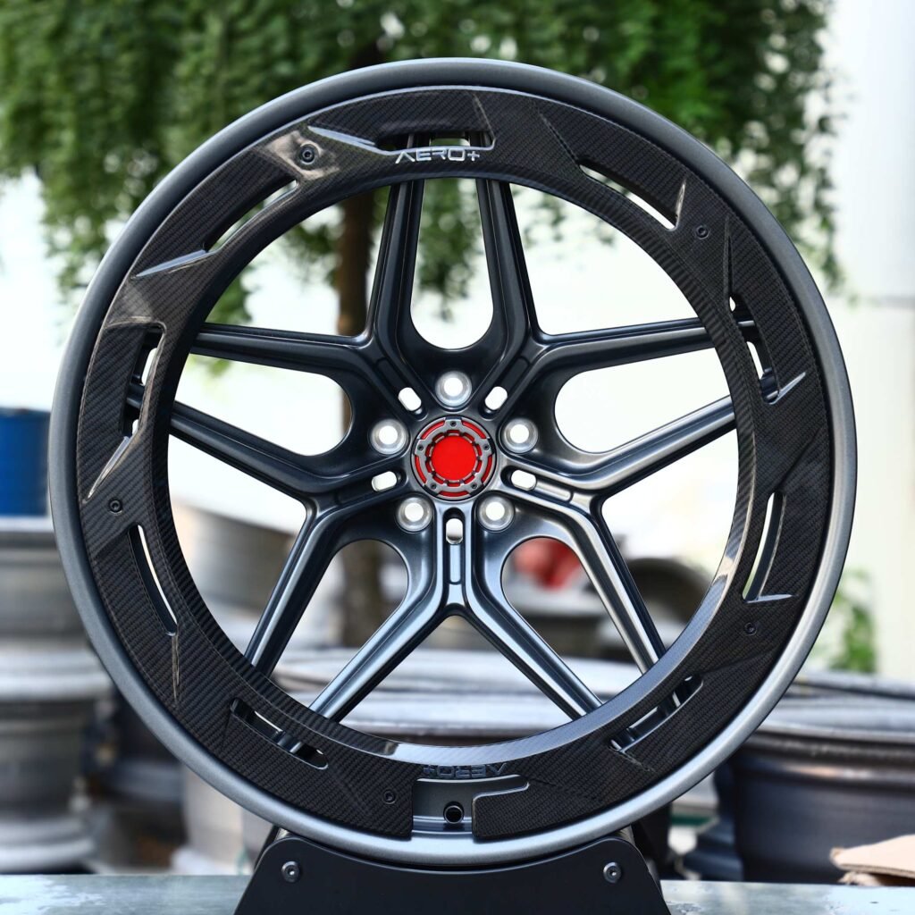 Gray Carbon Fibre Forged Wheels – Audi A6 / BMW 5 Series Fitment (5-Lug) Carbon Fiber forged wheel