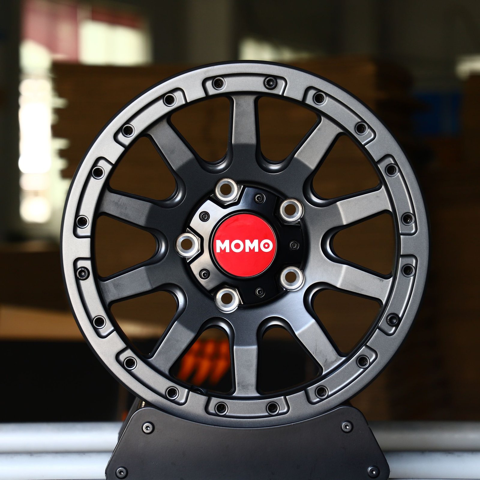 Toyota 4Runner wheels – Gray / Gloss Black / Gunmetal Custom Beadlock (Momo-Style), front view