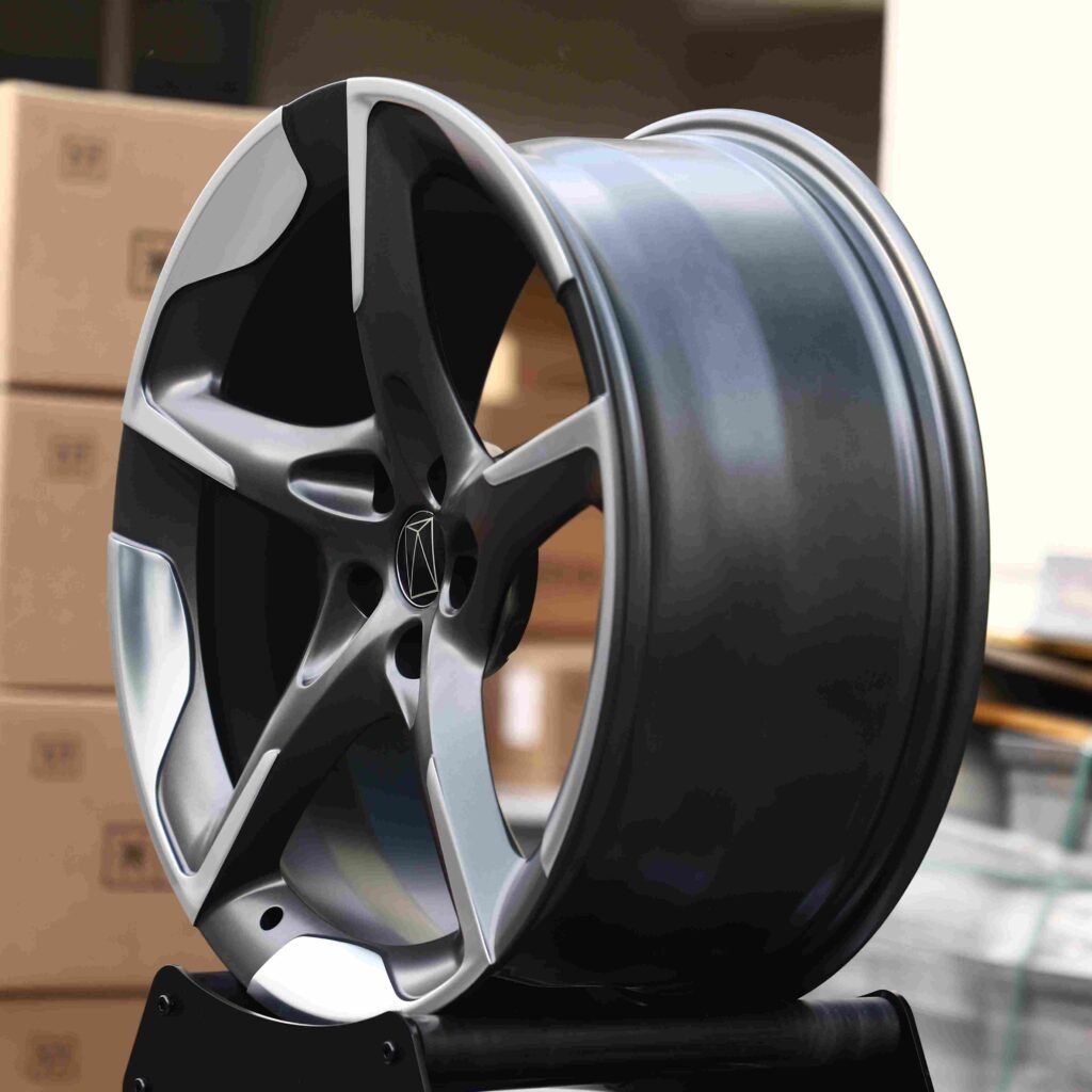 Gray Silver Forged Wheels - Zeekr 001 / Zeekr 007 Fitment (5-Lug) view 3