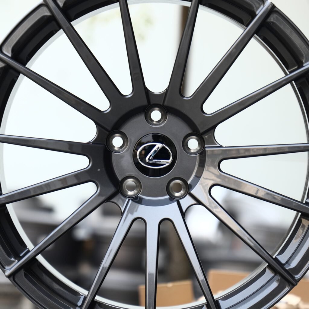 Lexus LC wheels – Gunmetal 15-Spoke (Lexus OEM-Style), lip and barrel detail