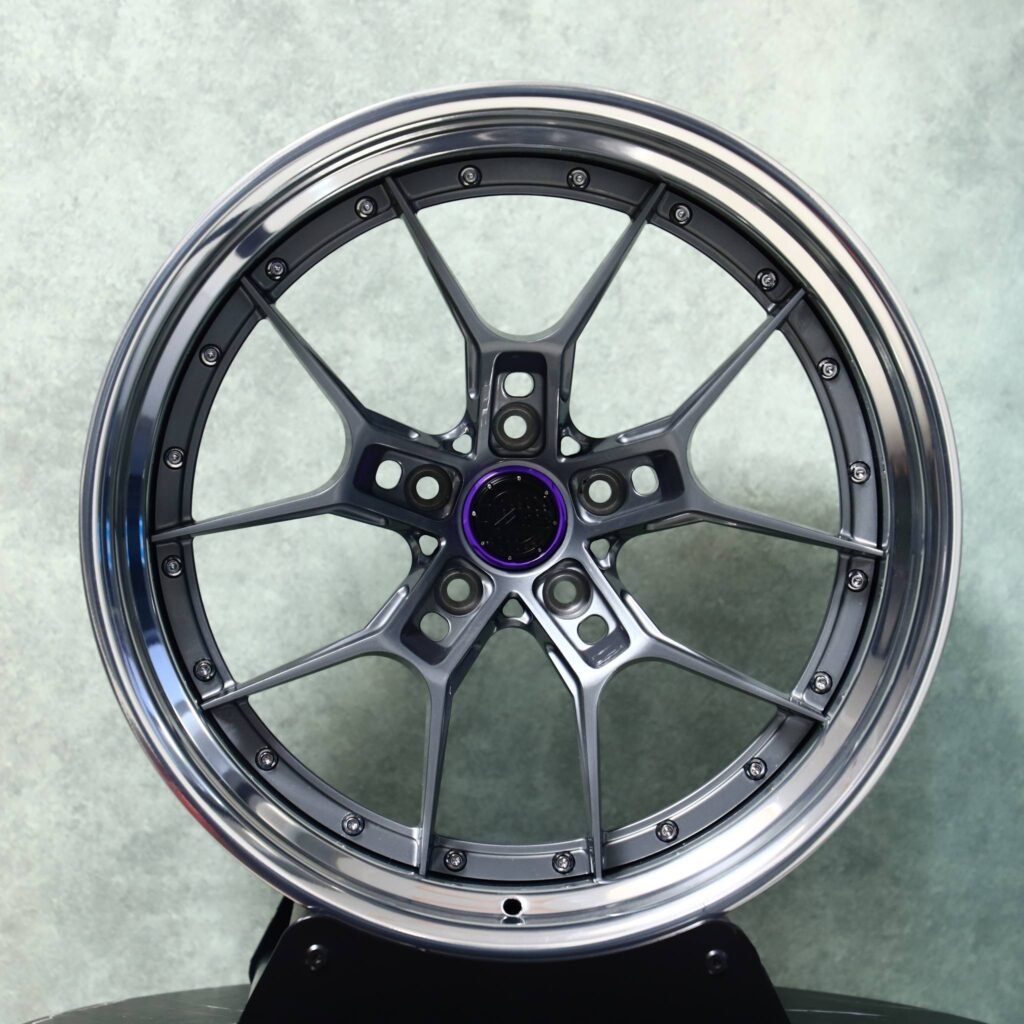 Porsche 911 wheels – Gunmetal Multi-Spoke Mesh Deep Dish 2-Piece, front view