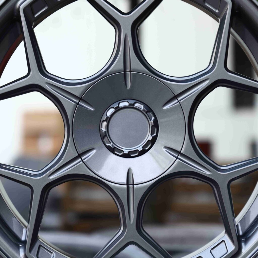 BMW M4 F82 wheels – Gunmetal Petal, lip and barrel detail