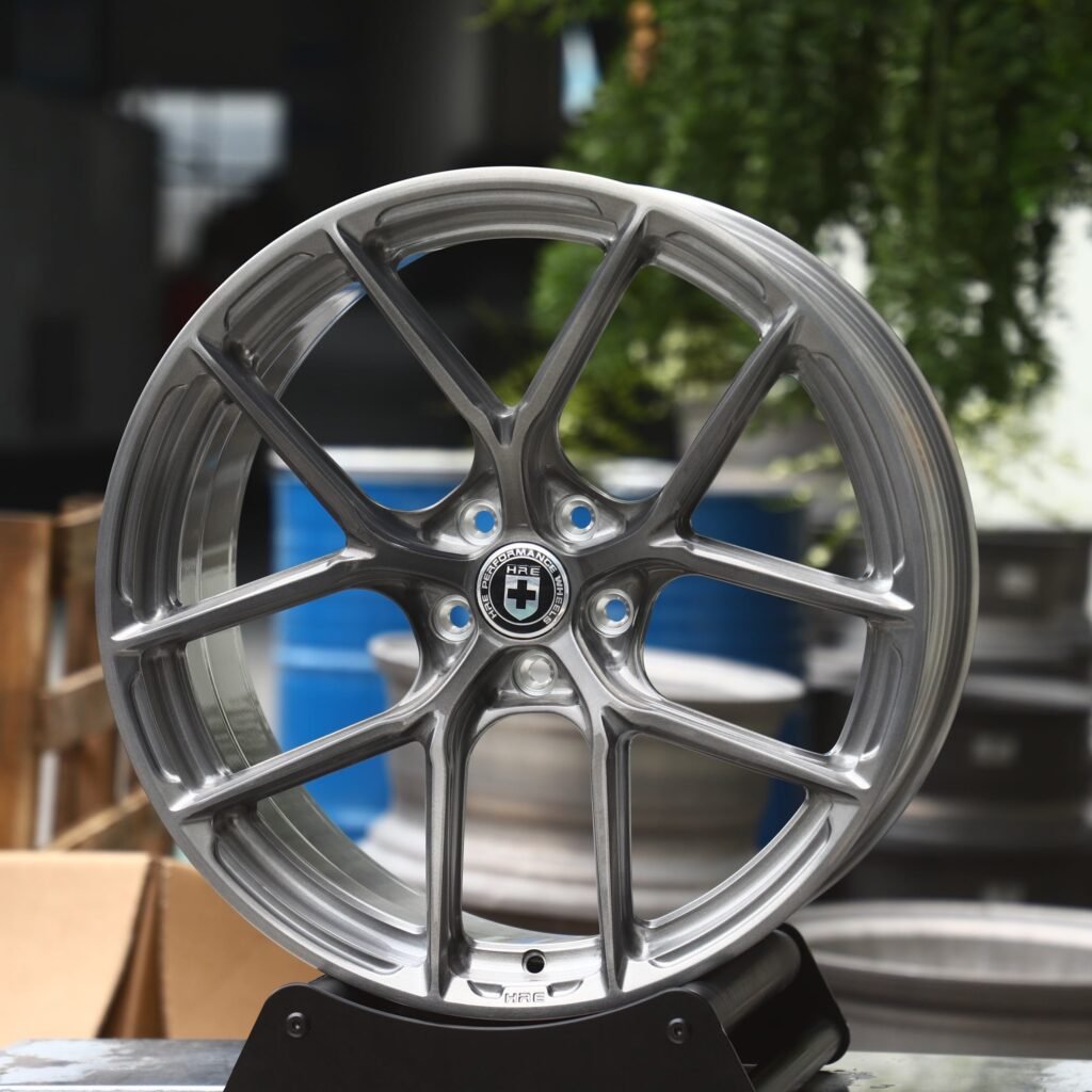 HRE Bright Silver / Transparent Gray 5 Y-Spoke Forged Wheels - Porsche 911 / BMW M3 Fitment (5-Lug) view 2
