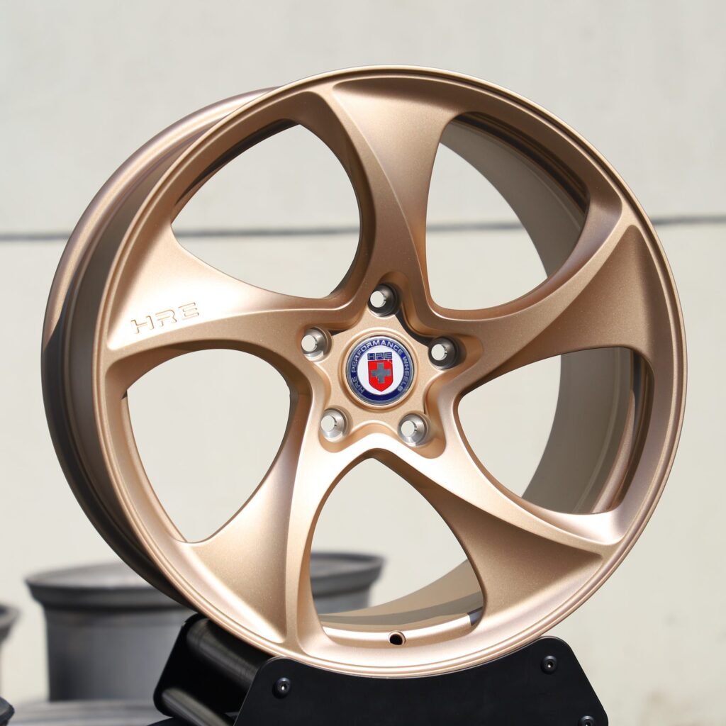 Porsche 911 wheels – Gold 5-Spoke (HRE 522M-Style), angled view