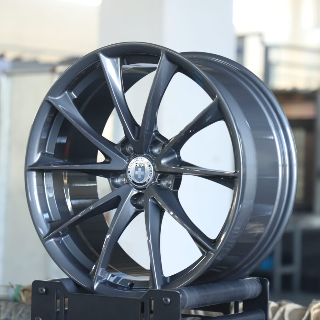 Porsche 911 wheels – HRE Gunmetal 5 Y-Spoke, front view