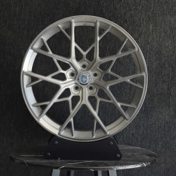 Ferrari 488 wheels – Brushed Silver Web-Mesh (HRE-Style), front view