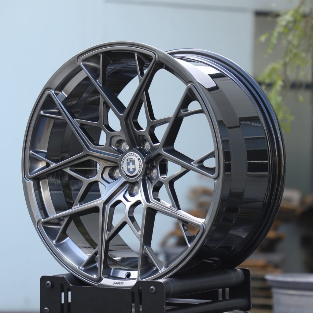 5x114.3 wheels – Metallic Gray Cross-Spoke (HRE P200-Style), side view