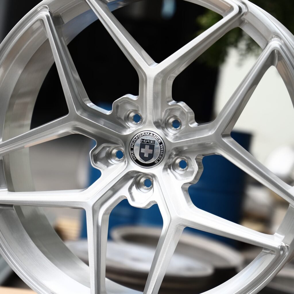 Lamborghini Huracan wheels – Silver 5 Y-Spoke (HRE P161SC-Style), lip and barrel detail