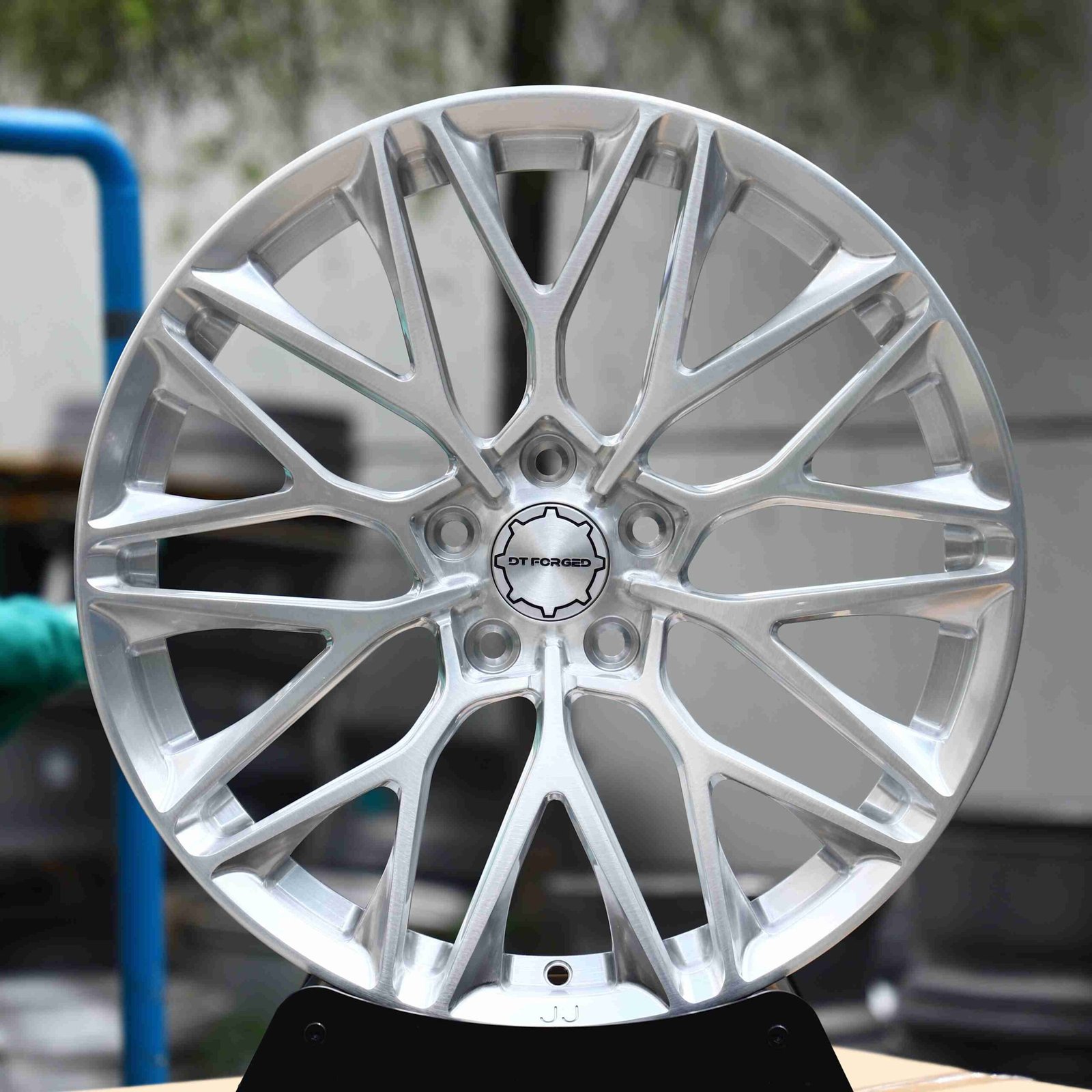 Ferrari 488 wheels – P200 Brushed Silver (HRE P200-Style), front view