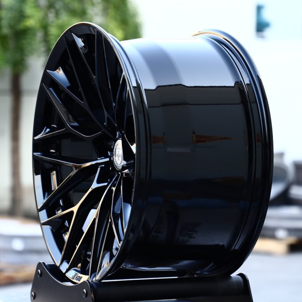 5x114.3 wheels – P200 Gloss Black Custom (HRE P200-Style), side view