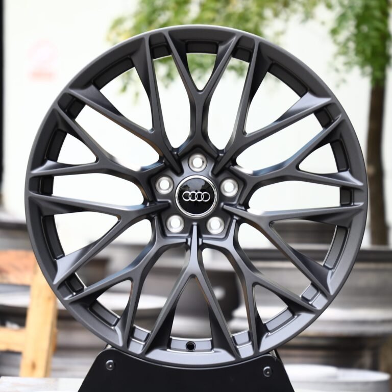 Ferrari 488 wheels – P200 Metallic Gray Custom (HRE P200-Style), front view