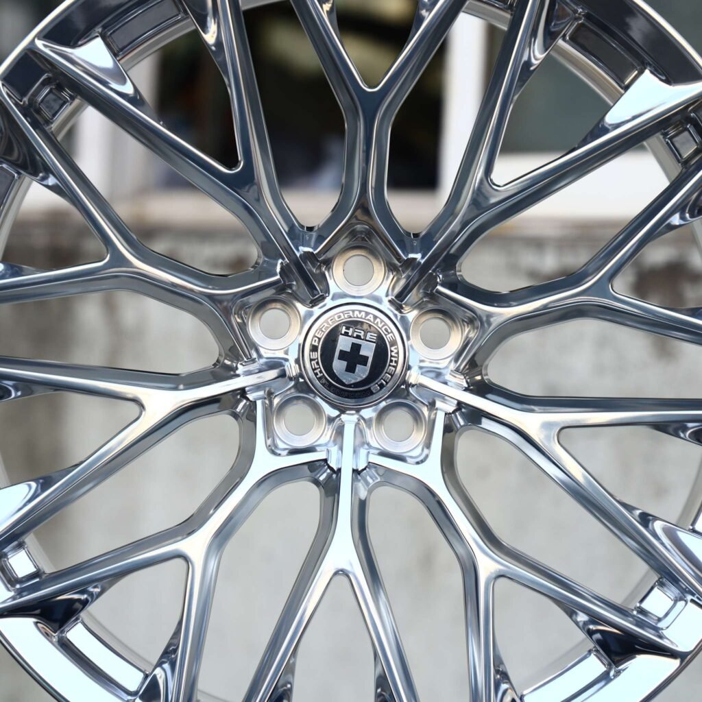 BMW M4 F82 wheels – Mirror Polished Y-Spoke Mesh (HRE P200-Style), lip and barrel detail