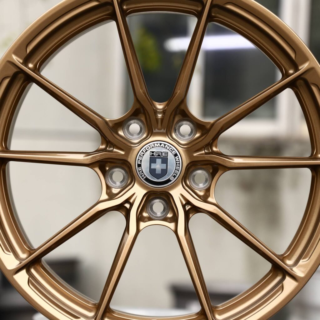 Lamborghini Huracan wheels – Bronze 10-Spoke (HRE Performance P101-Style), lip and barrel detail