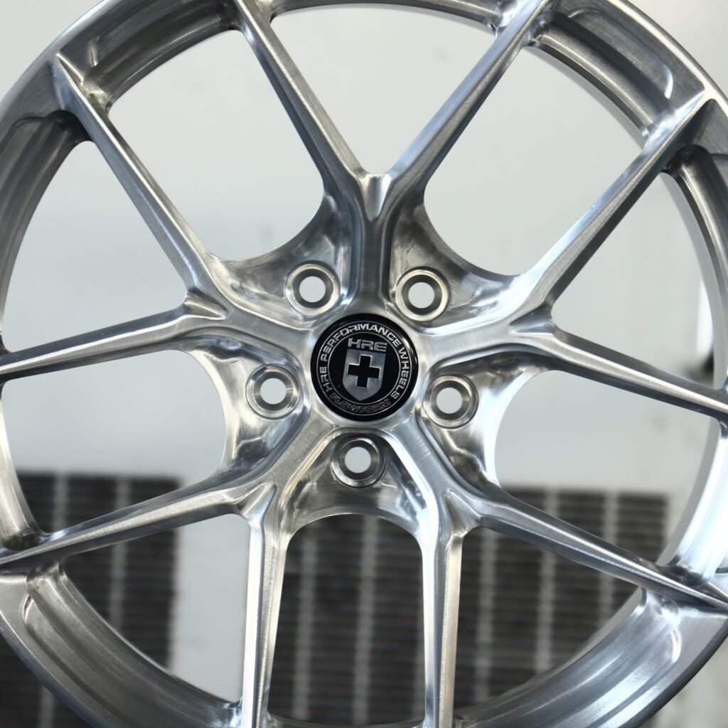 Lamborghini Huracan wheels – Custom Finish 5 Y-Spoke Mirror Polished (HRE Performance P101-Style), lip and barrel detail