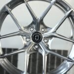 ANK-71042 — спицы крупным планом