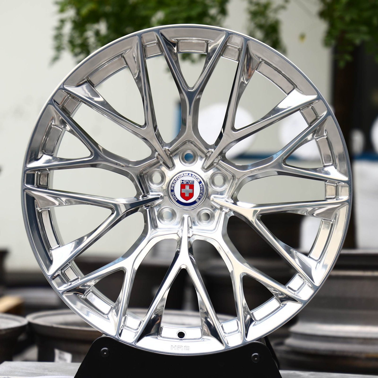 Ferrari 488 wheels – Custom Finish Mirror Polished (HRE Performance P200-Style), front view