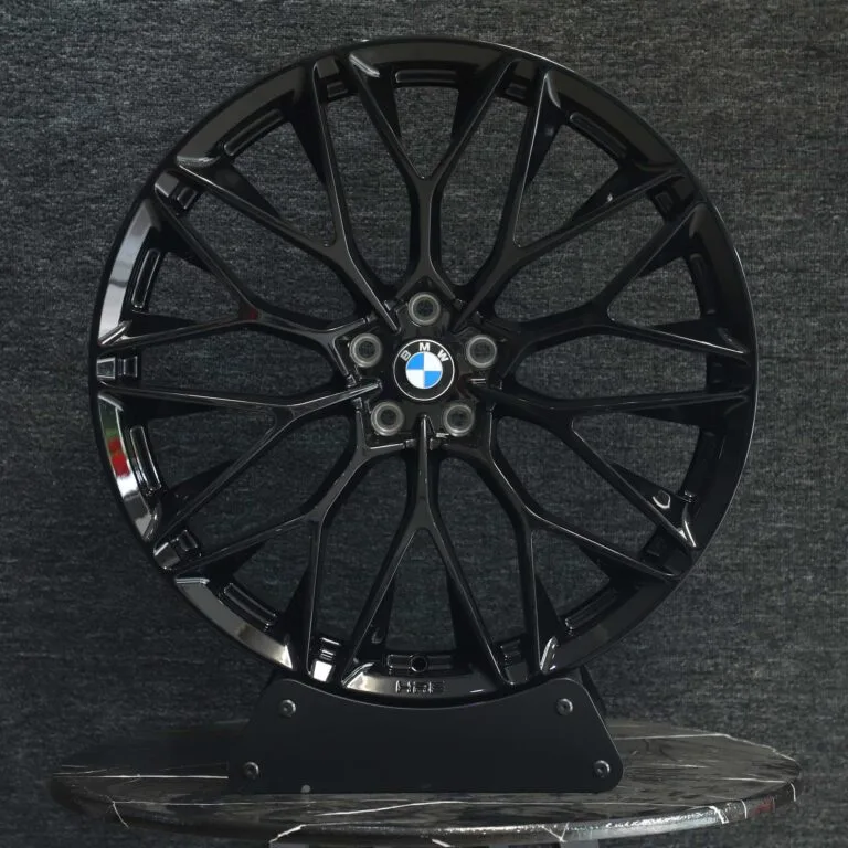 Ferrari 488 wheels – Gloss Black 10 Y-Spoke (HRE Performance P200-Style), front view