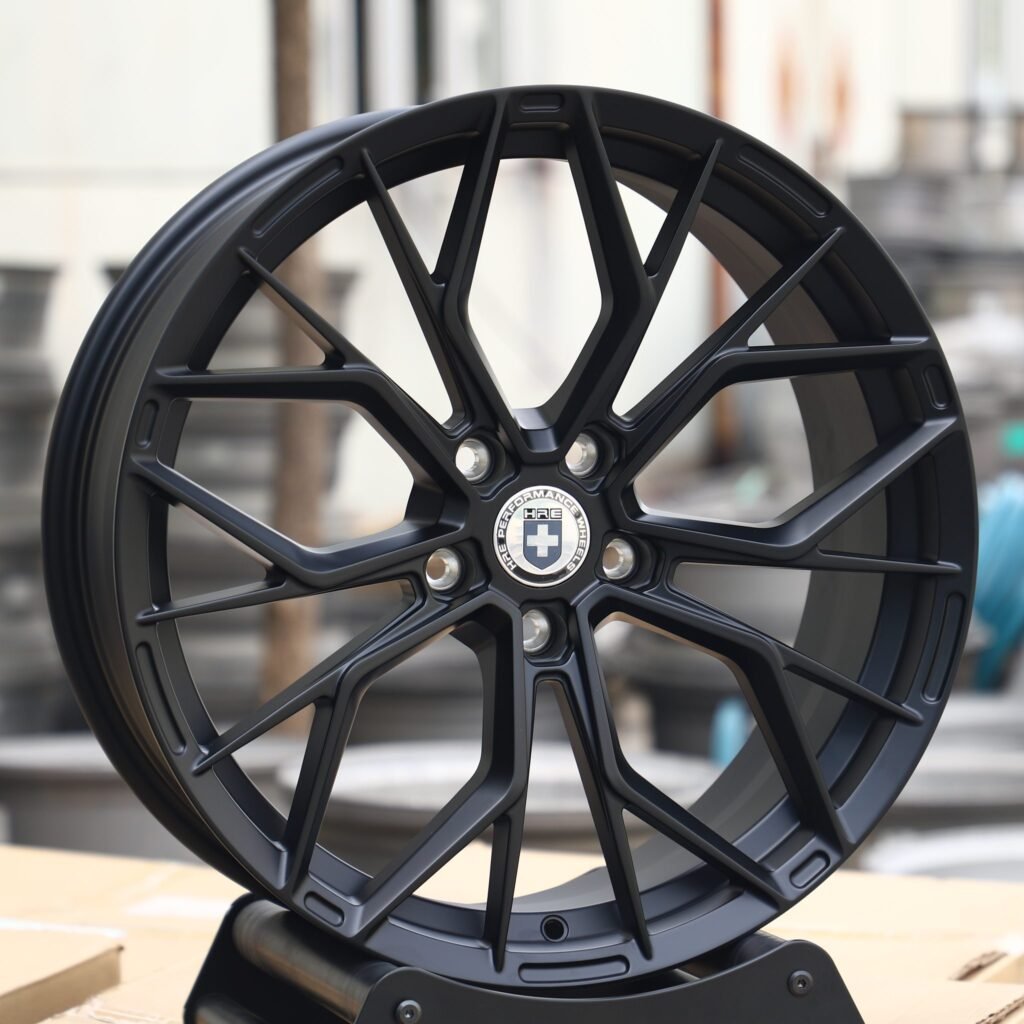 Audi R8 wheels – Gloss Black 10 Y-Spoke Petal (HRE Performance P200-Style), angled view