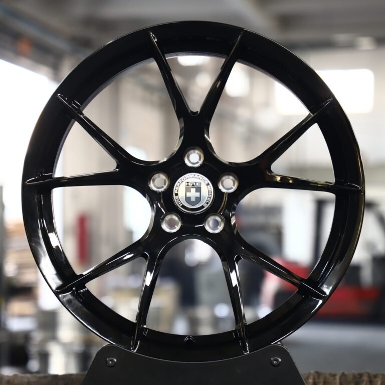 Porsche 911 wheels – Gloss Black 5 Y-Spoke (HRE Performance P101-Style), front view
