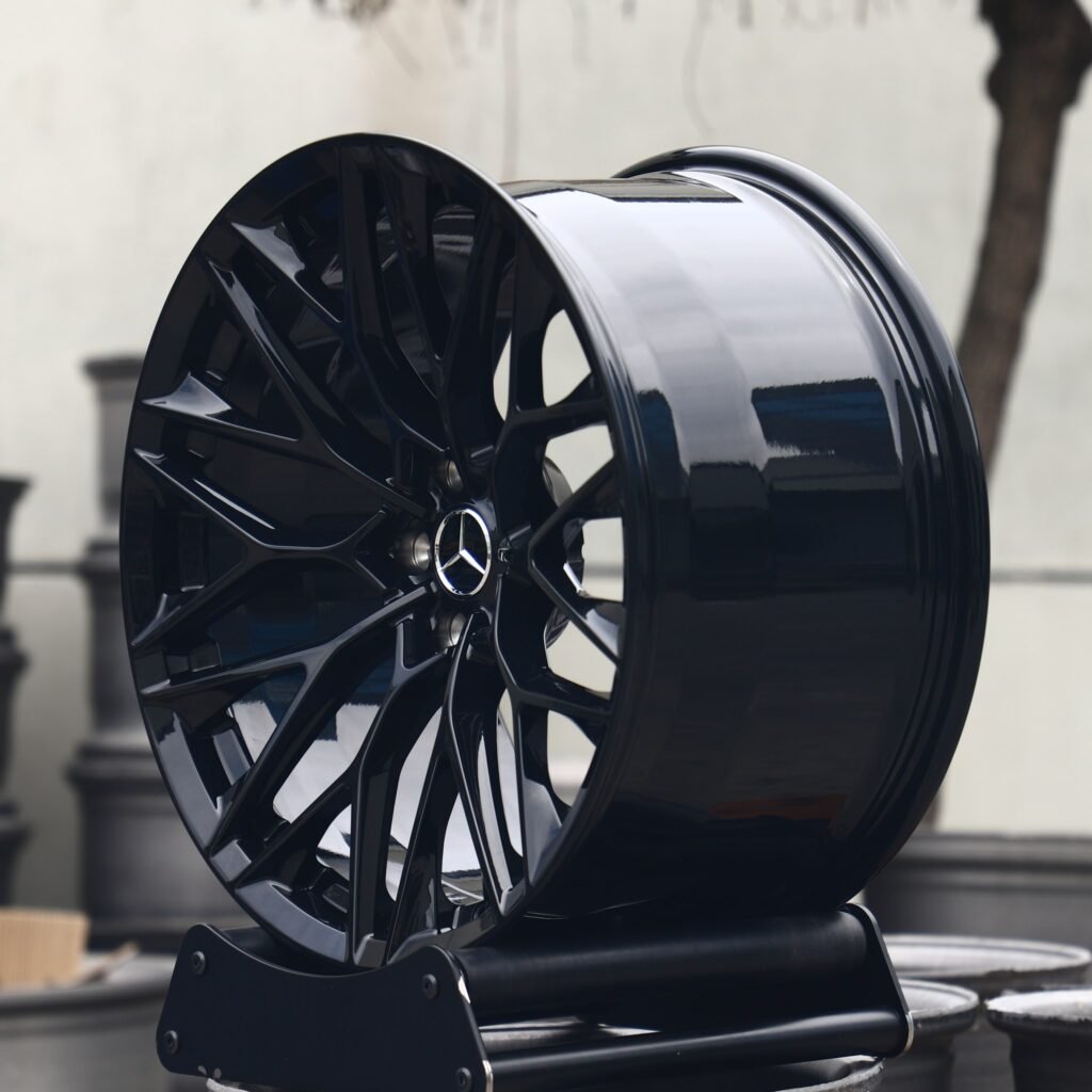 5x114.3 wheels – Gloss Black 10 Y-Spoke Mesh (HRE Performance P200-Style), side view