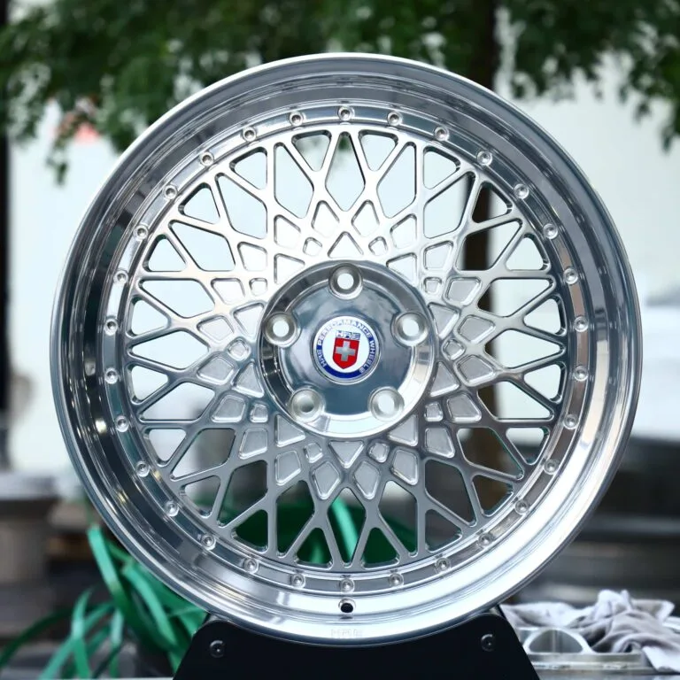 Porsche 911 wheels – Matte Silver Deep Lip Cut-Out Riveted (HRE Performance 501-Style), front view