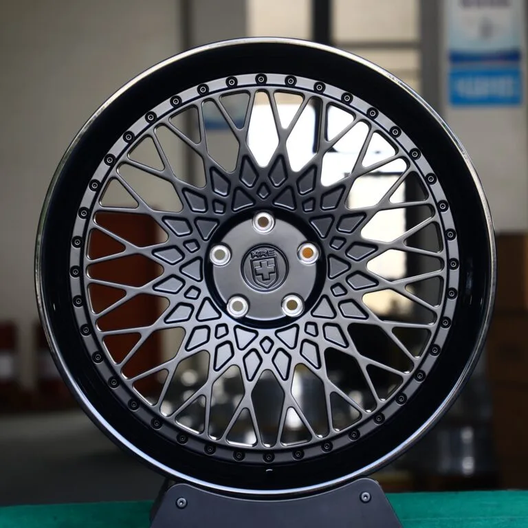 Porsche 911 wheels – Matte Silver Faux 2-Piece Deep Lip (HRE Performance 501-Style), front view
