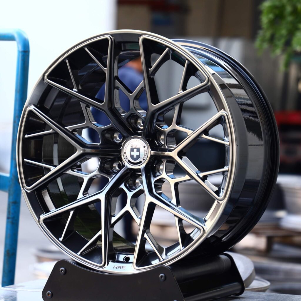 Toyota 4Runner wheels – Metallic Gray Cross-Spoke (HRE Performance P200-Style), angled view