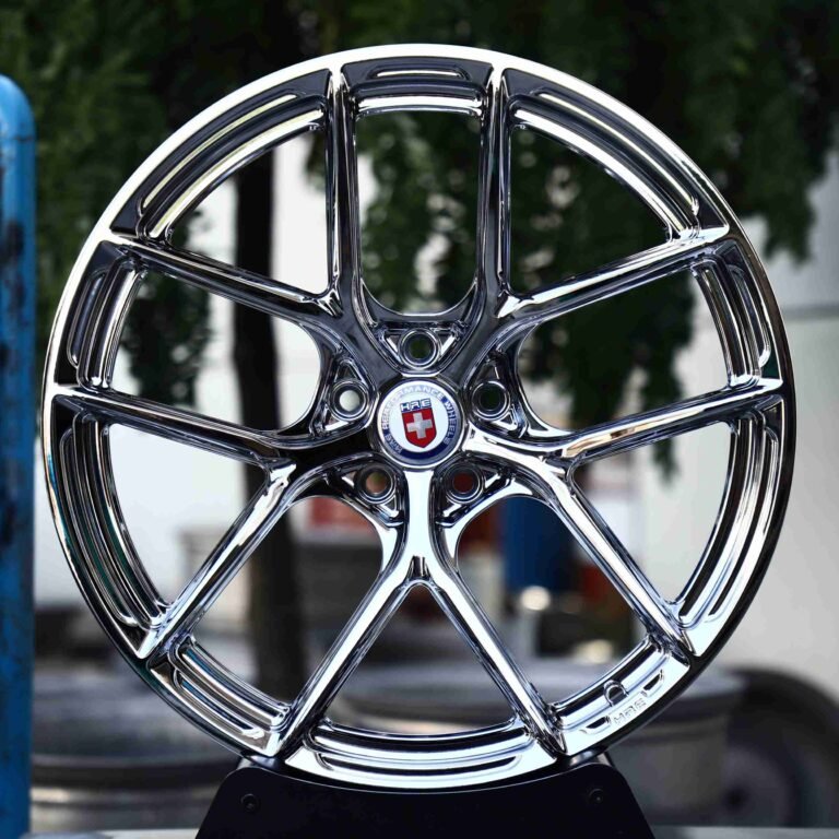 Porsche 911 wheels – Chrome (HRE R101-Style), front view