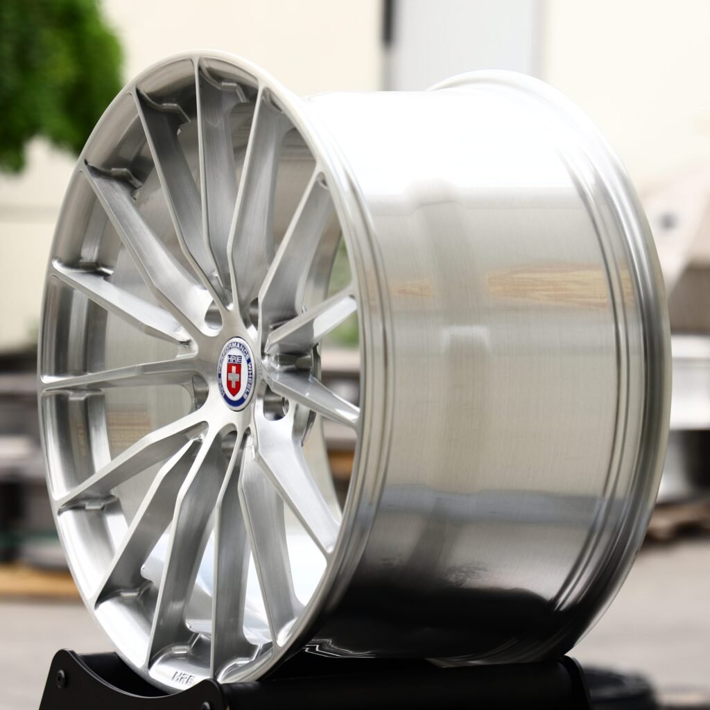 5x130 wheels – Silver 5 W-Spoke (HRE P101-Style), side view