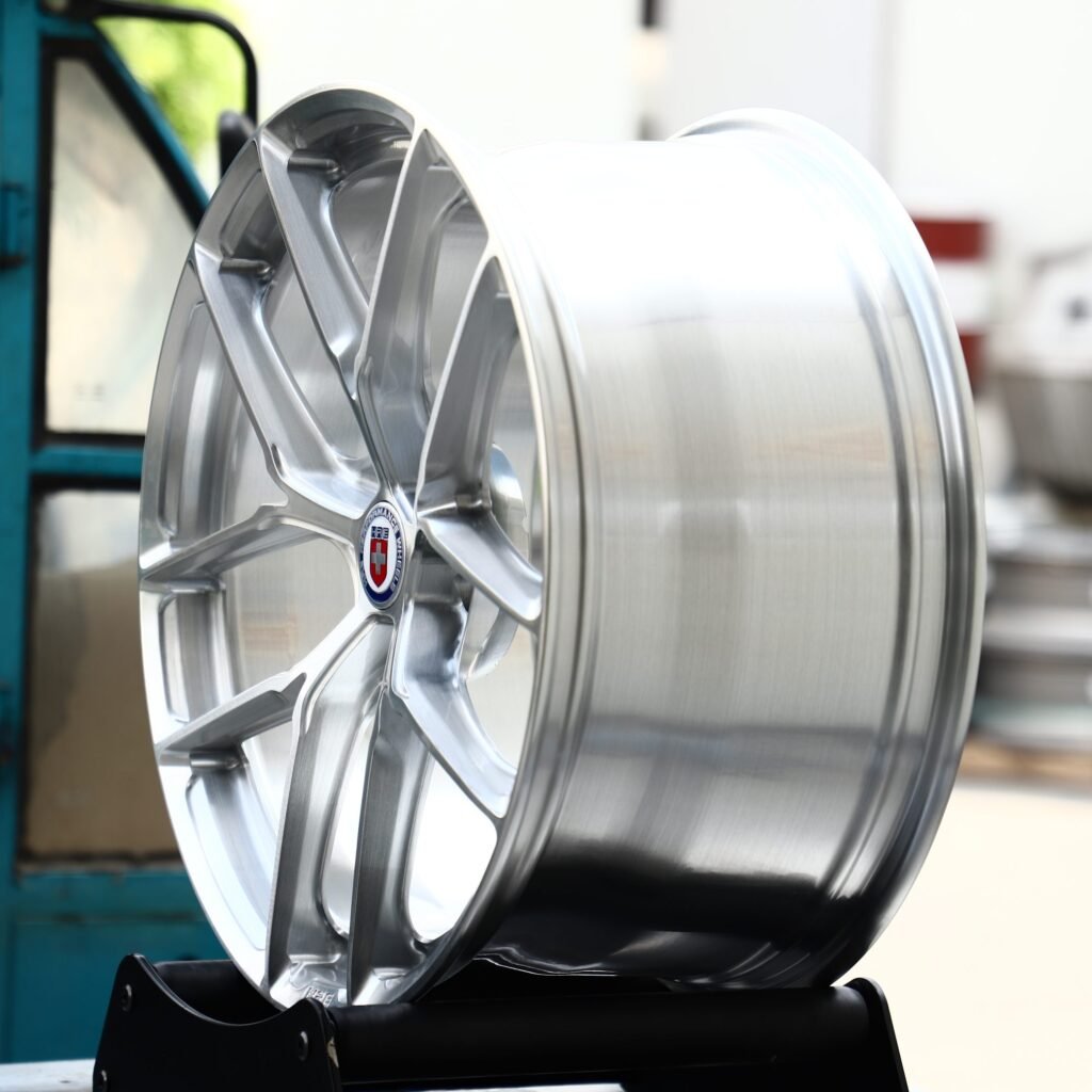 Lamborghini Aventador wheels – Silver 5 Y-Spoke (HRE P101-Style), angled view