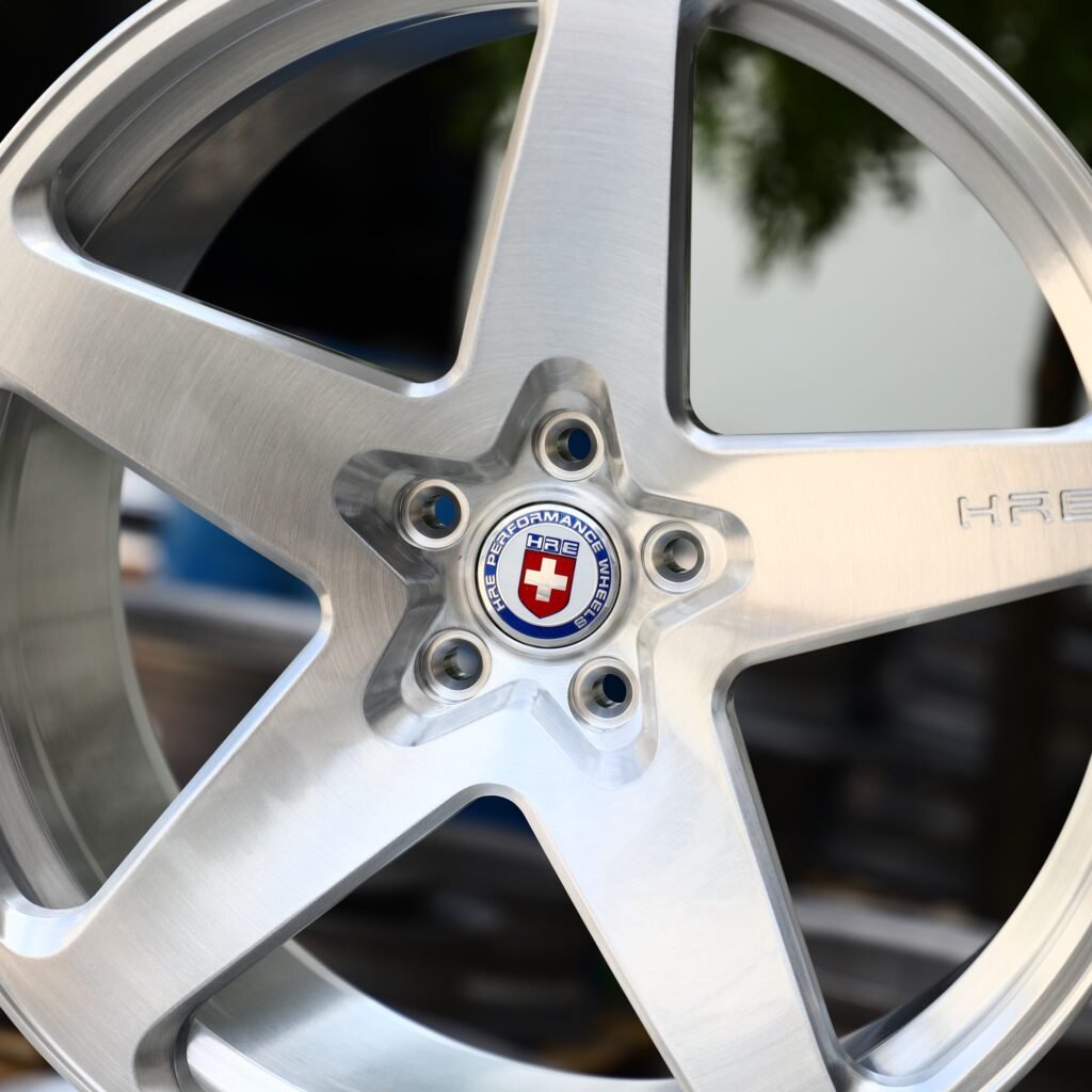 Lamborghini Huracan wheels – HRE Silver Brushed, lip and barrel detail