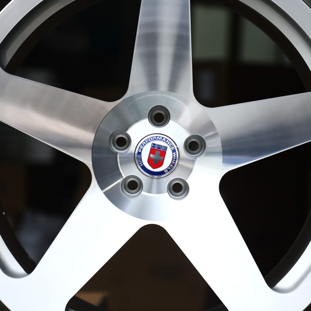 BMW M4 F82 wheels – Brushed Silver 5-Spoke (HRE-Style), lip and barrel detail