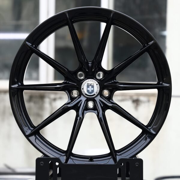 Porsche 911 wheels – Gloss Black 10 Directional-Spoke (HRE-Style), front view