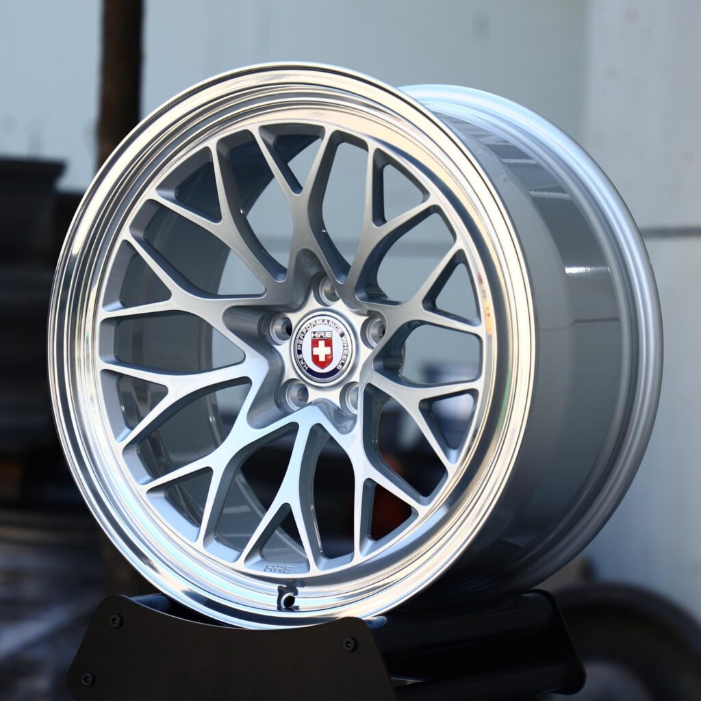 5x130 wheels – Hyper Silver 10 Y-Spoke Mesh Polished Lip (HRE-Style), side view
