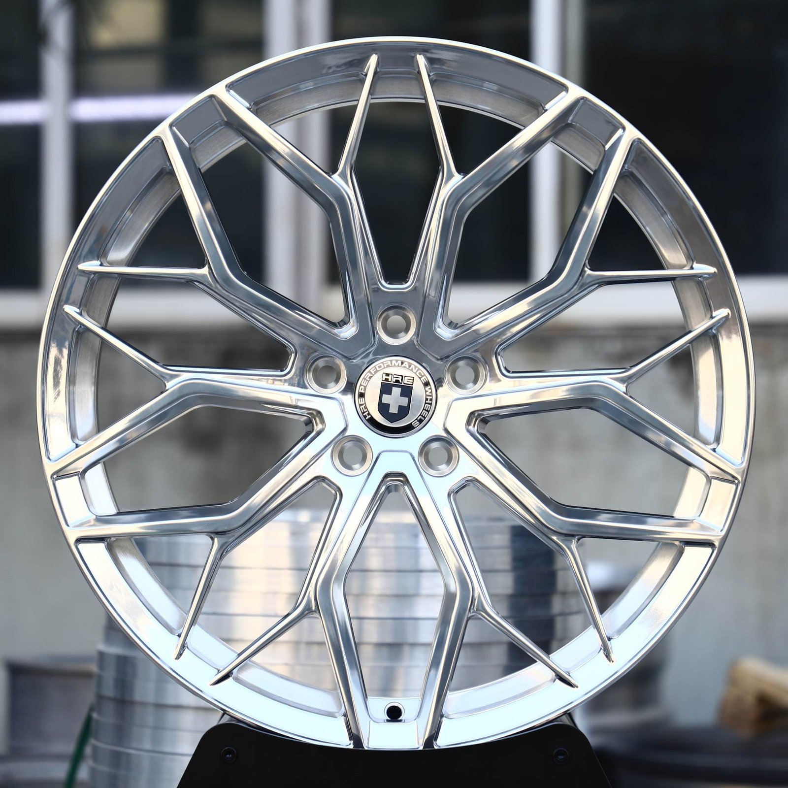 Porsche 911 wheels – Mirror Polished 10 Y-Spoke Mesh (HRE-Style), front view