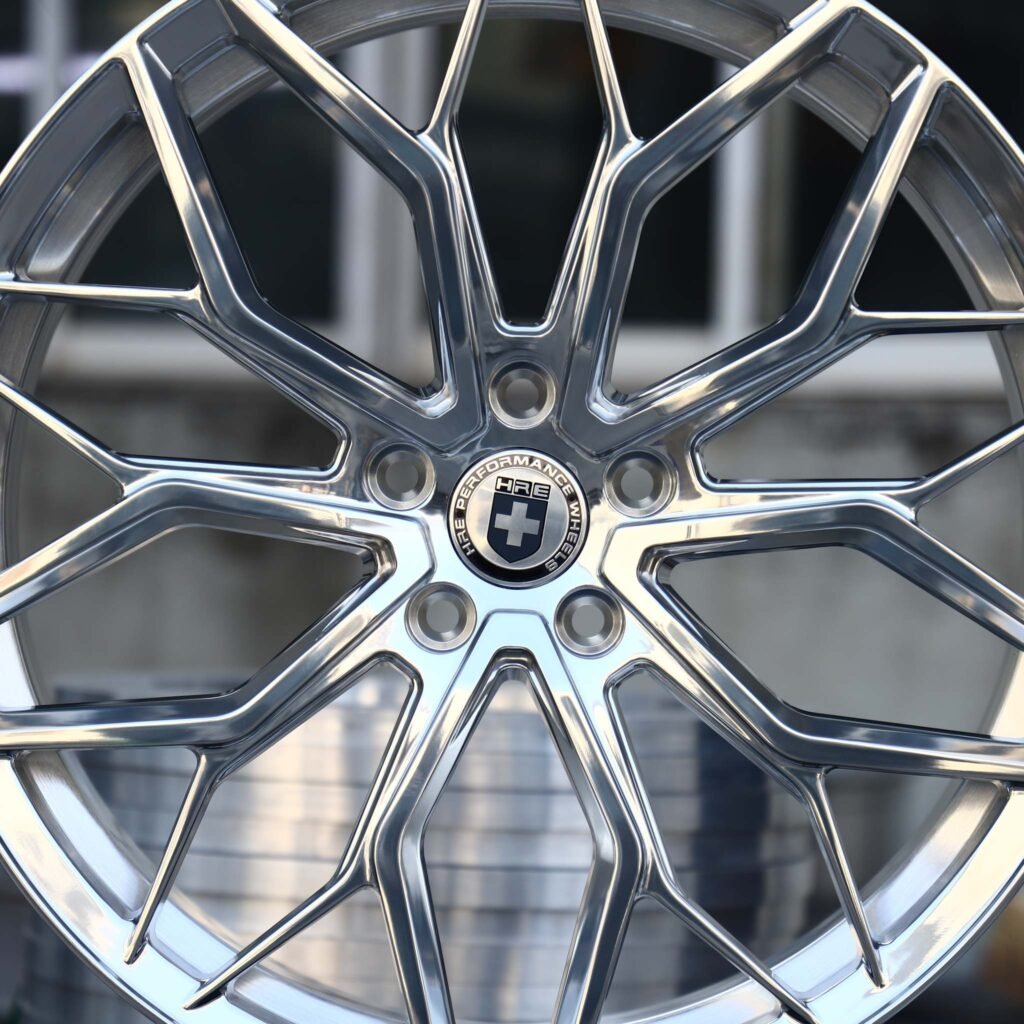 BMW M4 F82 wheels – Mirror Polished 10 Y-Spoke Mesh (HRE-Style), lip and barrel detail