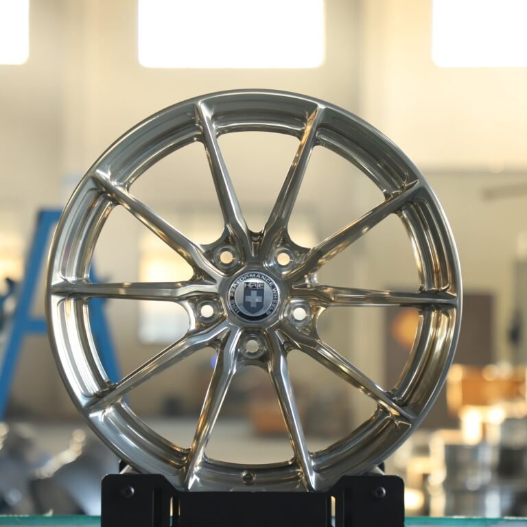 Porsche 911 wheels – Transparent Frozen Gold 5 V-Spoke (HRE P104SC-Style), front view