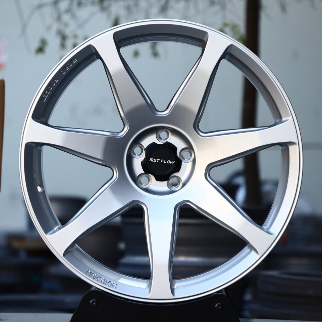 Nissan 370Z wheels – Hyper Silver 6-Spoke, front view