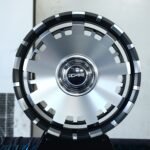 iCar OEM-Style Black / Polished Slotted Dish Forged Wheels – iCar 03 Fitment (5-Lug)