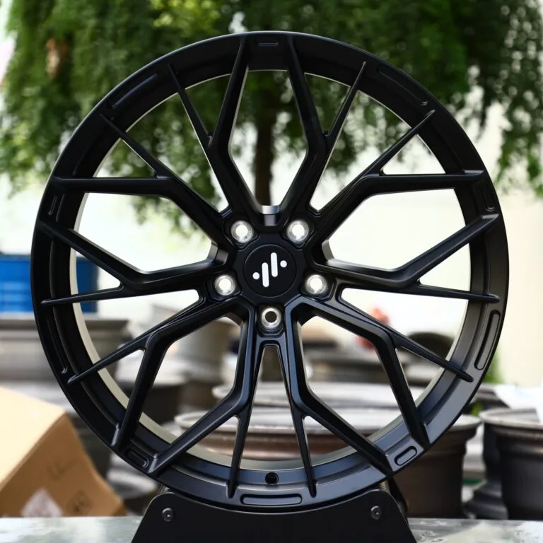 Dodge Challenger wheels – Gloss Black 10 Y-Spoke (Dodge OEM-Style), front view