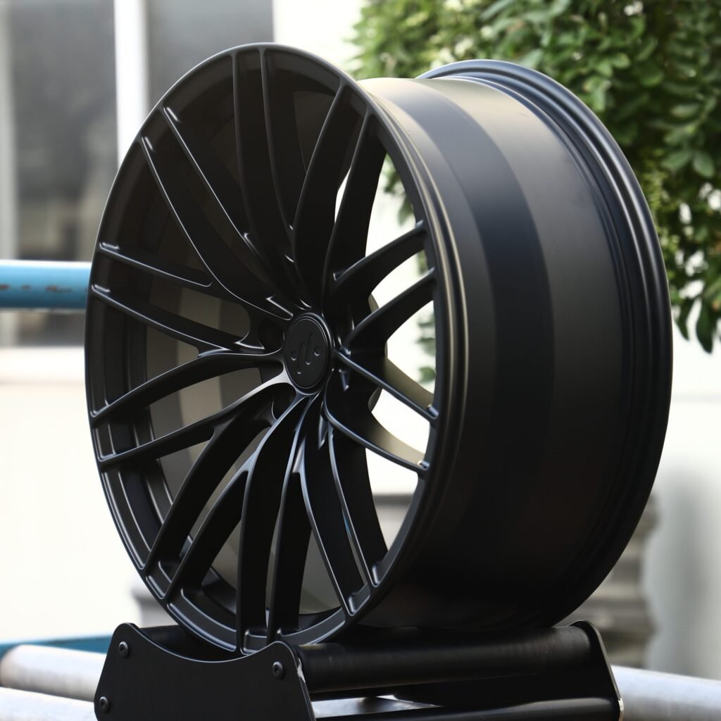 IM LS7 wheels – Gloss Black 10 Y-Spoke, angled view